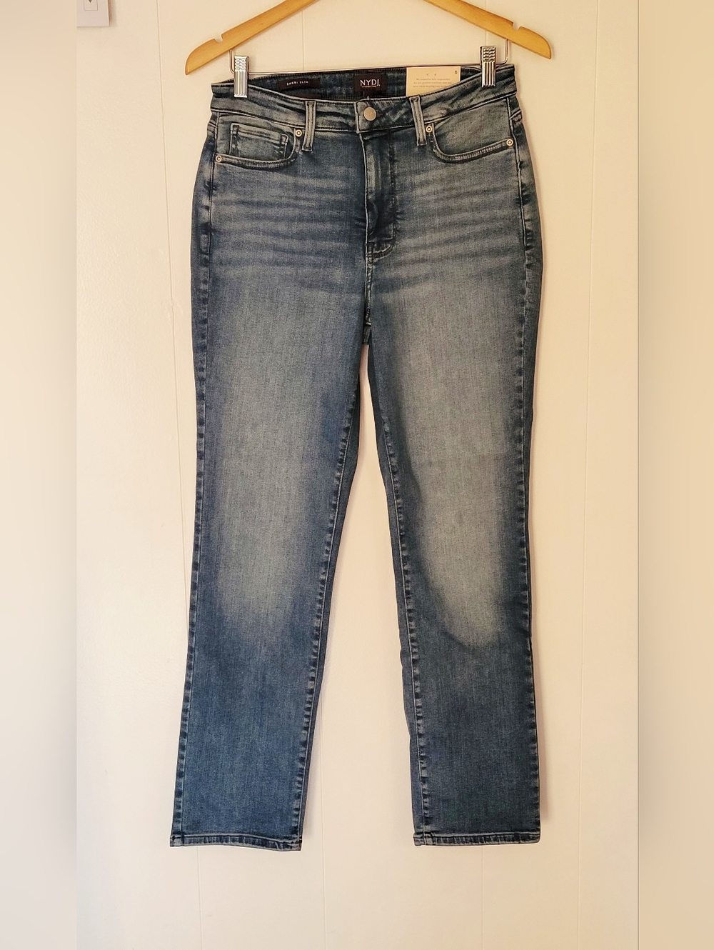 NYDJ Slim Straight Women’s Jeans - Light Blue Wash